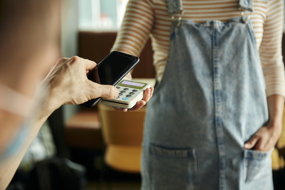 Comment bien gérer les impayés avec un service de recouvrement pour les entreprises de services financiers