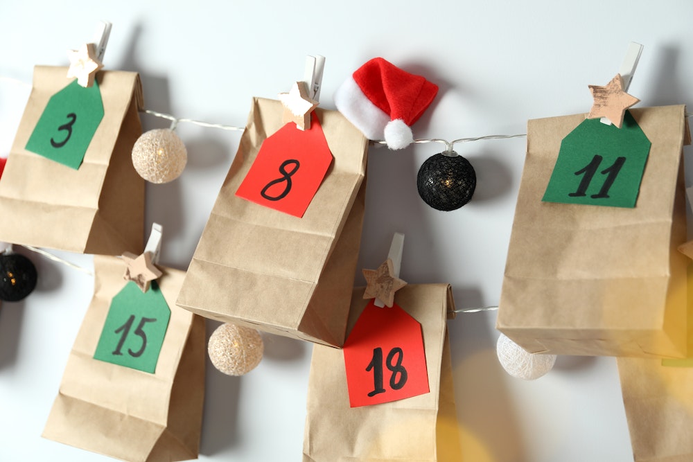L'essor des calendriers de l'Avent gourmands : rhum, fromage, café...