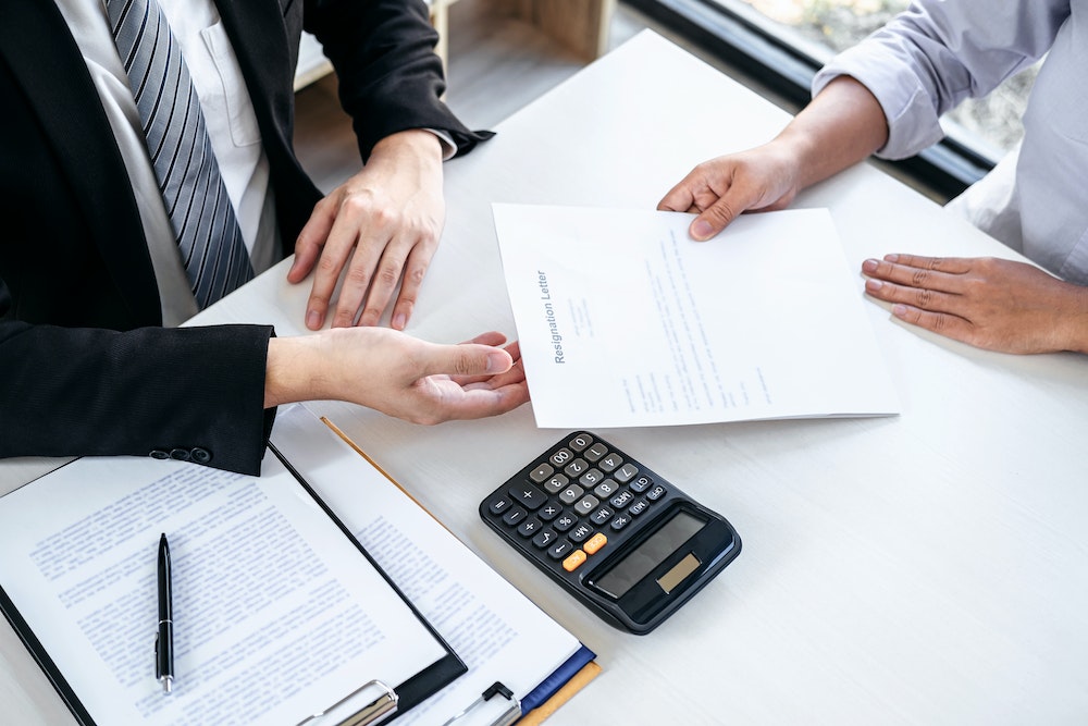 Comment rédiger une lettre de démission efficace et professionnelle ?