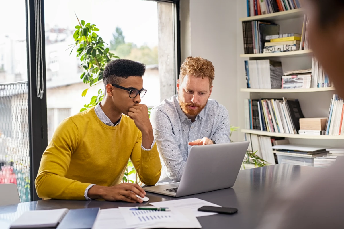 Libérez la créativité : 7 secrets pour transformer votre espace de travail en incubateur d'idées